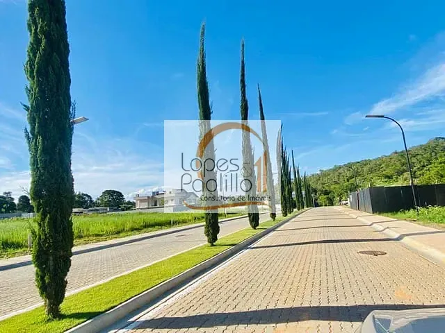 Terreno com 360m², à venda, no bairro Loteamento Ecoville Residencial Atibaia em Atibaia