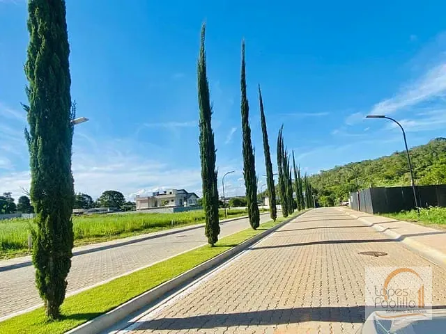 Terreno com 360m², à venda, no bairro Loteamento Ecoville Residencial Atibaia em Atibaia