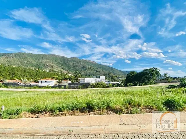 Terreno com 360m², à venda, no bairro Loteamento Ecoville Residencial Atibaia em Atibaia
