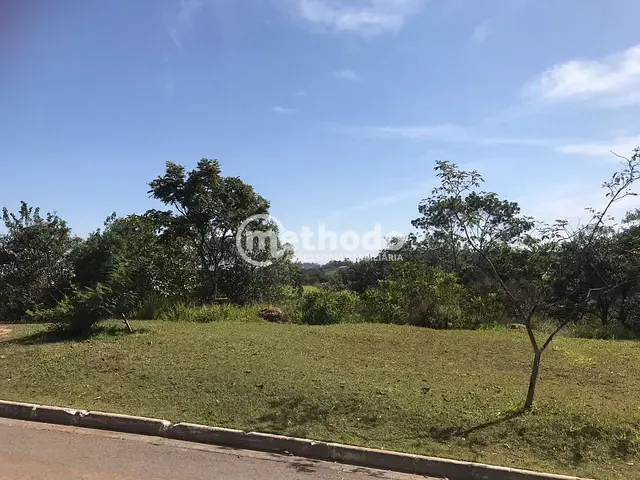 Terreno com 927m², à venda, no bairro Vista Alegre em Vinhedo