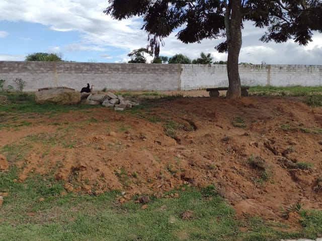 Terreno com 384m², à venda, no bairro Quiririm em Taubaté