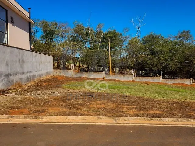 Terreno com 312m², à venda, no bairro Reserva Jaguary em Jaguariúna