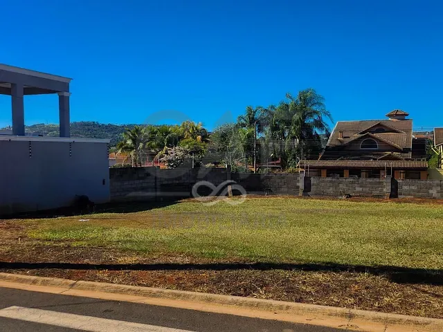 Terreno com 424m², à venda, no bairro Reserva Jaguary em Jaguariúna