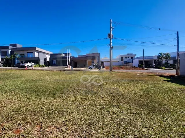 Terreno com 424m², à venda, no bairro Reserva Jaguary em Jaguariúna