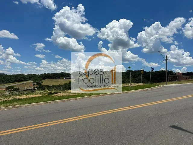 Terreno com 462m², à venda, no bairro Cachoeira em Atibaia