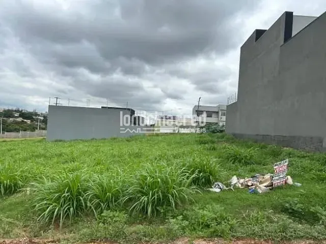 Terreno com 250m², à venda, no bairro Garden Park Residence em Londrina