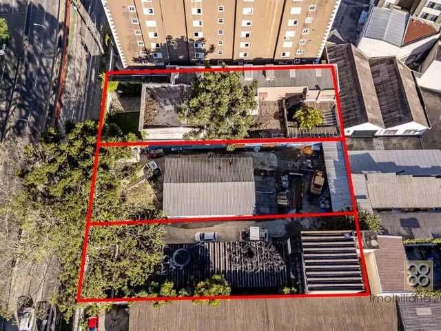 Terreno com 2098m², à venda, no bairro Alto Da Xv em Curitiba