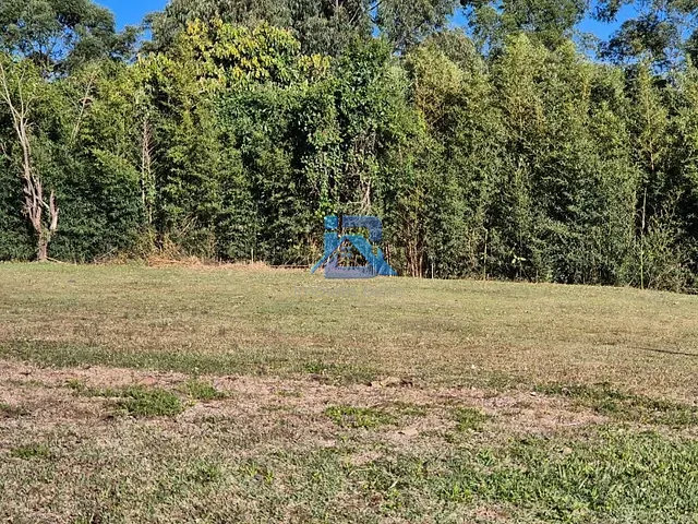 Terreno com 396m², à venda, no bairro Ville de France em Itatiba