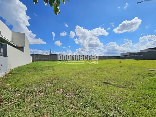 Terreno com 300m², à venda, no bairro CONDOMINIO BELLEVIE em Cambé