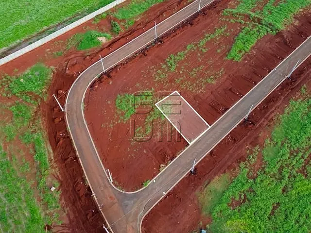Terreno com 225m², à venda, no bairro Olímpico em Londrina