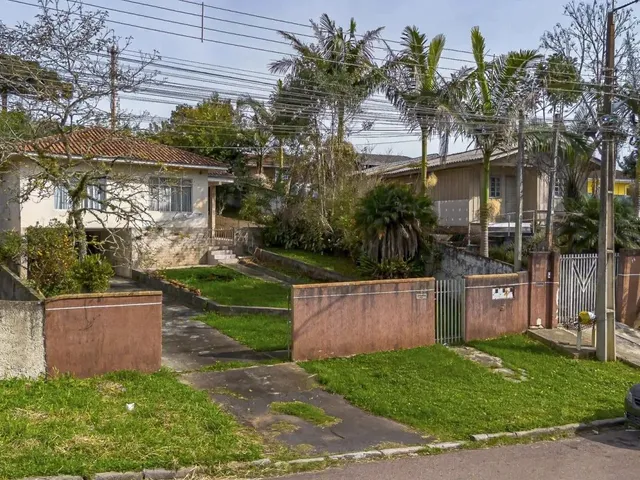 Terreno à venda, no bairro Santa Cândida em Curitiba