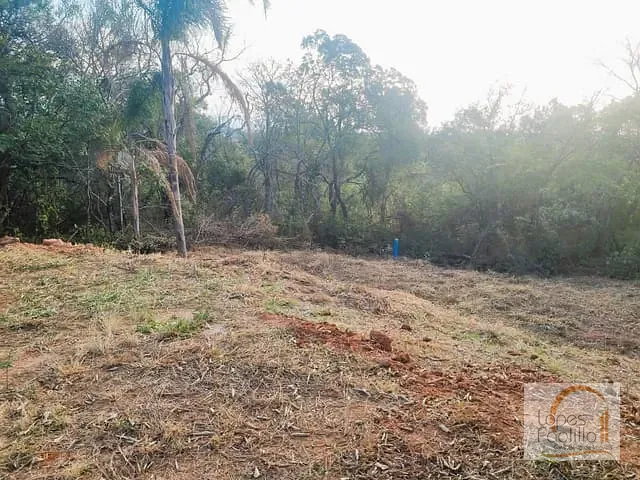 Terreno com 1080m², à venda, no bairro San Fernando Valley em Atibaia