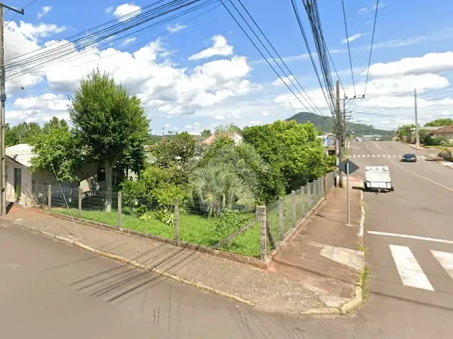 Terreno com 916m², à venda, no bairro Teutônia em Teutônia