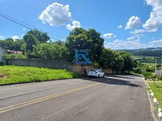 Terreno com 300m², à venda, no bairro Residencial Flamboyant em Itatiba