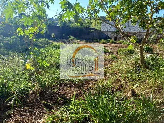 Terreno com 257m², à venda, no bairro do Tanque em Atibaia