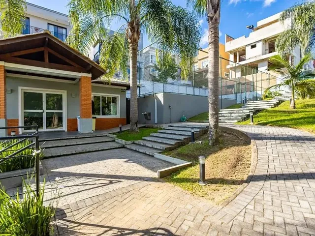 Terreno à venda, no bairro Santa Cândida em Curitiba