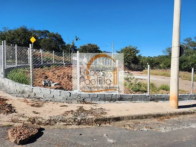 Terreno com 649m², à venda, no bairro Cidade Satélite em Atibaia