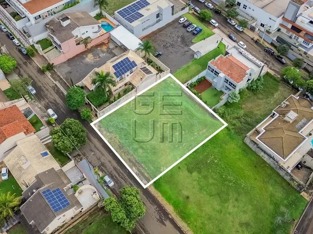 Terreno com 500m², à venda, no bairro Colonial em Londrina