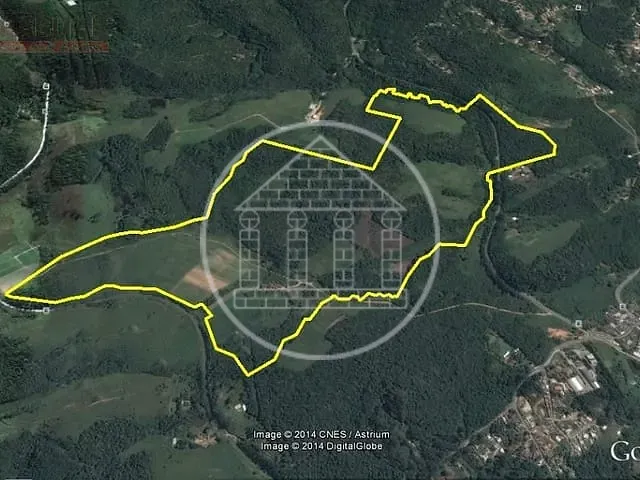 Terreno com 1100000m², à venda, no bairro Chacara Libardi em Embu-Guaçu