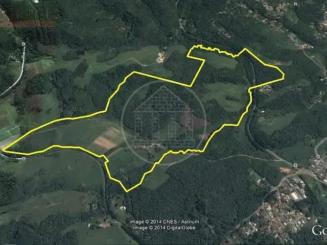 Terreno com 1100000m², à venda, no bairro Chacara Libardi em Embu-Guaçu