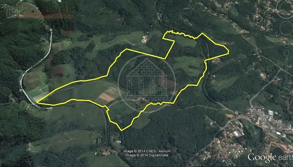 Terreno, 110 hectares - Foto 1