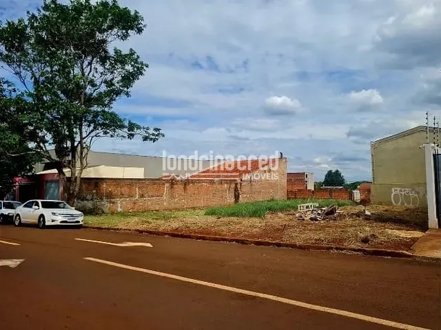 Terreno com 420m², à venda, no bairro Califórnia em Londrina