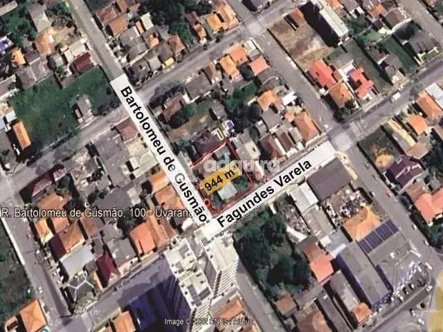 Terreno com 944m², à venda, no bairro Colônia Dona Luíza em Ponta Grossa