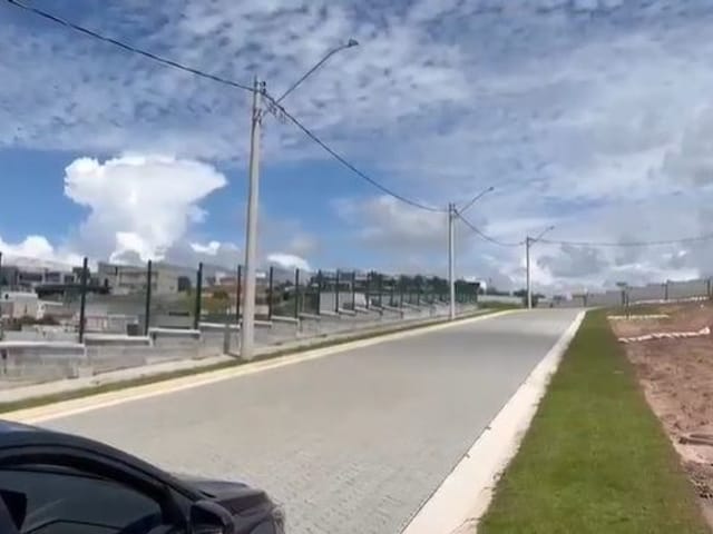 Terreno com 330m², à venda, no bairro Terras Alpha São José dos Campos em São José dos Campos