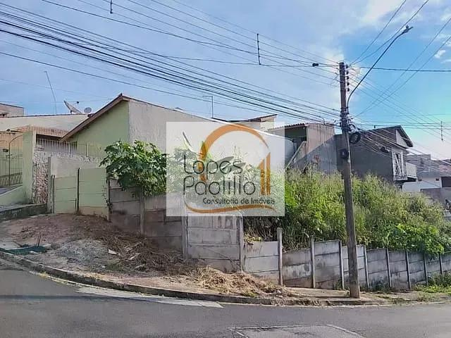 Terreno com 330m², à venda, no bairro Jardim Alvinópolis em Atibaia