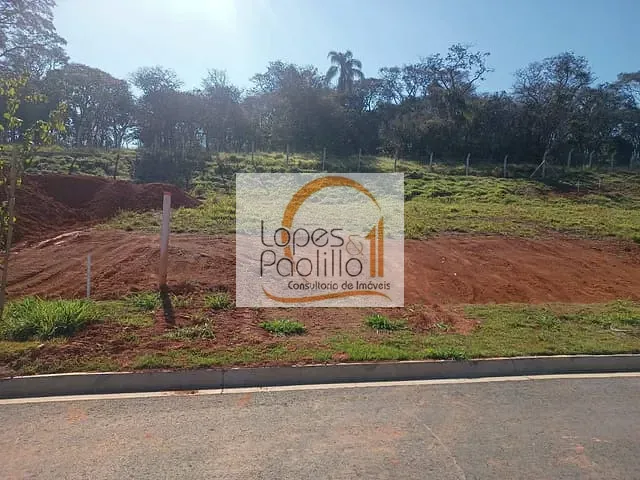 Terreno com 362m², à venda, no bairro Cachoeira em Atibaia