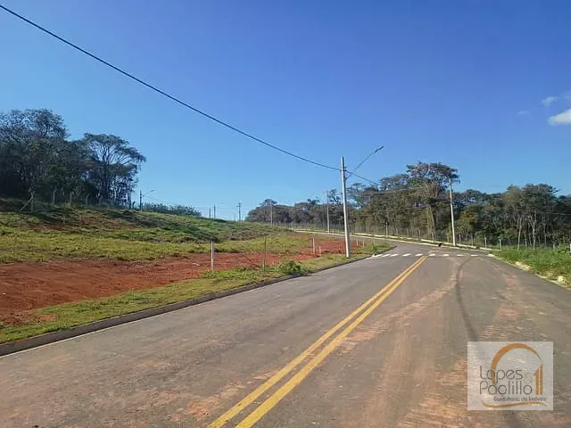 Terreno com 362m², à venda, no bairro Cachoeira em Atibaia