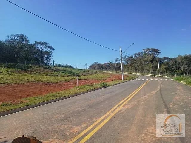 Terreno com 362m², à venda, no bairro Cachoeira em Atibaia