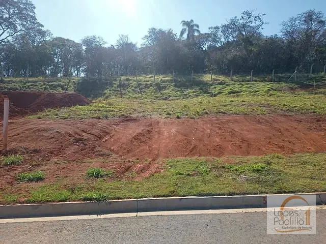 Terreno com 362m², à venda, no bairro Cachoeira em Atibaia