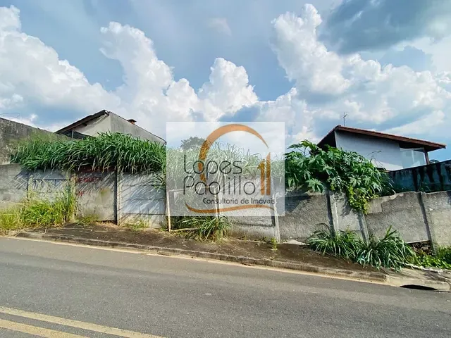 Terreno com 450m², à venda, no bairro Jardim Paulista em Atibaia