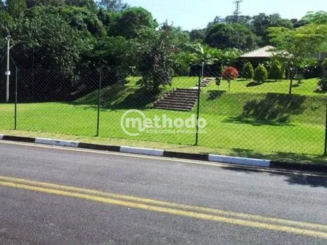 Terreno com 360m², à venda, no bairro Pinheirinho em Vinhedo