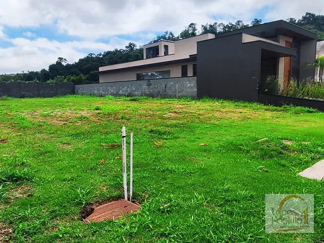 Terreno com 525m², à venda, no bairro Loteamento Granville Atibaia em Atibaia