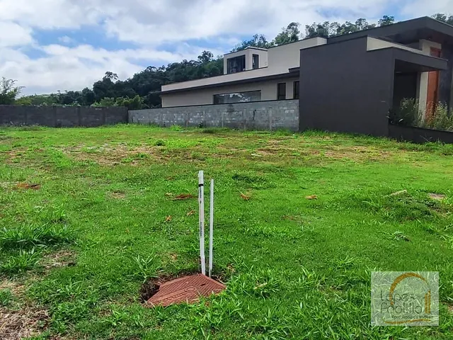 Terreno com 525m², à venda, no bairro Loteamento Granville Atibaia em Atibaia