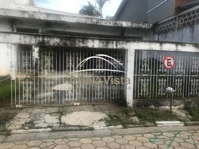 Sobrado com 400m² 4 quartos e 3 banheiros, à venda, no bairro Centro em Osasco