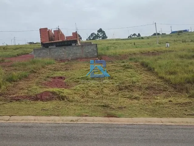 Terreno com 251m², à venda, no bairro Jardim Santa Filomena em Itatiba