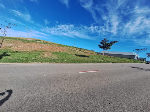 Terreno com 598m², à venda, no bairro Condomínio Residencial Alphaville em São José dos Campos