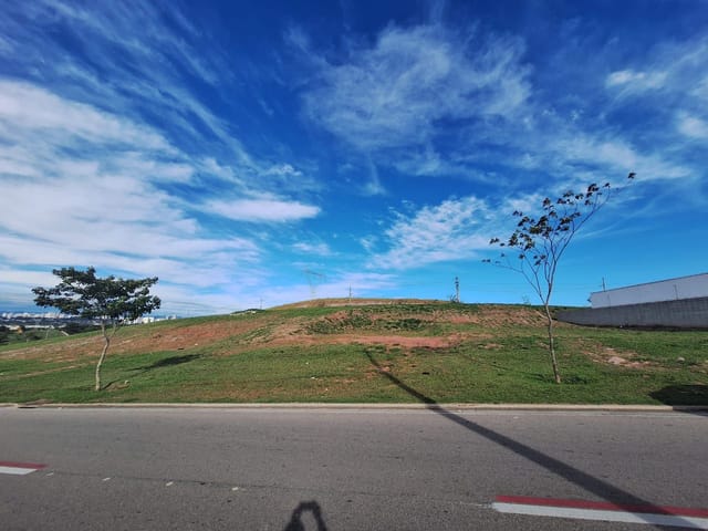 Terreno com 598m², à venda, no bairro Condomínio Residencial Alphaville em São José dos Campos