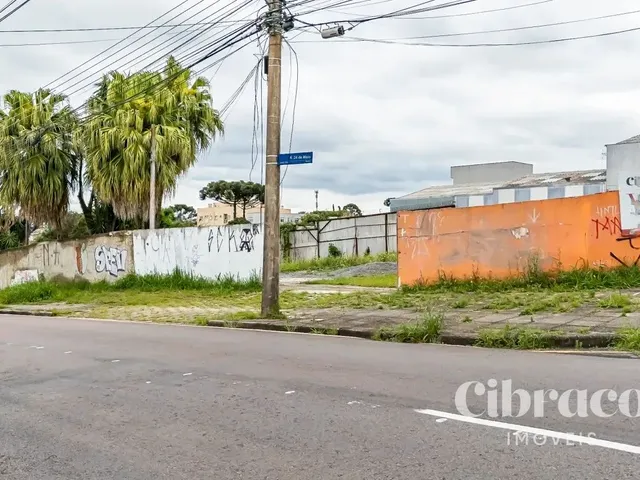 Terreno com 1220m², à venda, no bairro Parolin em Curitiba