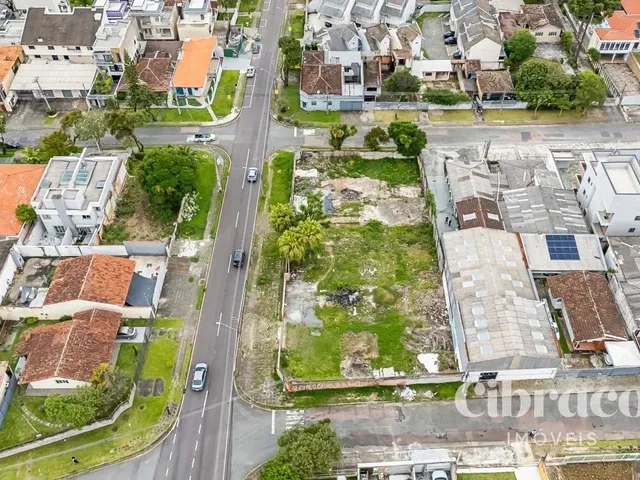 Terreno com 1220m², à venda, no bairro Parolin em Curitiba
