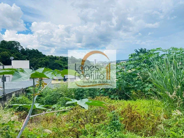 Terreno com 370m², à venda, no bairro Jardim Paulista em Atibaia