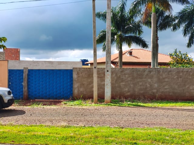 Foto do Terreno - Terreno de 500m² no Condomínio Água da Prata – Murado, com área de lazer coberta, contrapiso e poço artesiano. Próximo ao Patrimônio Espírito Santo! | Londrina Cred Imóveis