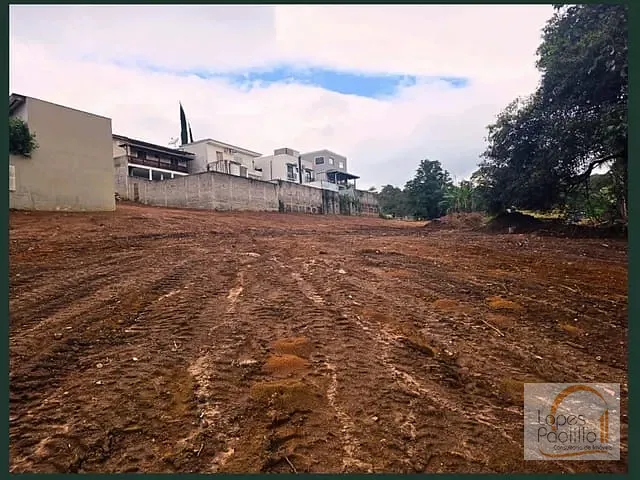 Terreno com 15000m², à venda, no bairro Itapetinga em Atibaia