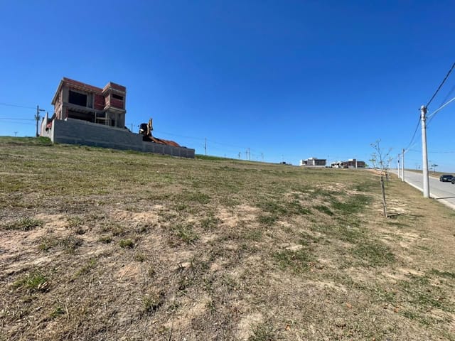 Terreno com 990m², à venda, no bairro Urbanova em São José dos Campos