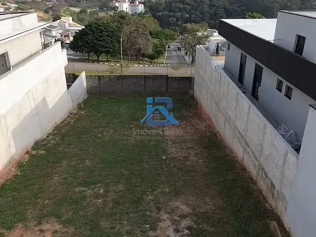 Terreno com 384m², à venda, no bairro Jardim Santa Rosa em Itatiba