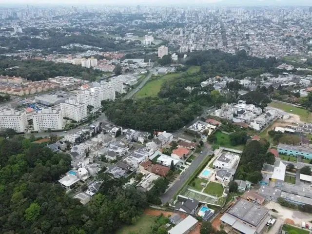 Terreno com 1644m², à venda, no bairro Campo Comprido em Curitiba