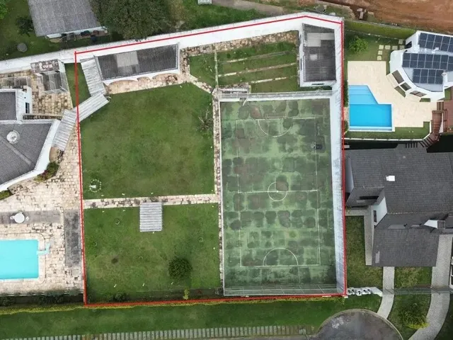 Terreno com 1644m², à venda, no bairro Campo Comprido em Curitiba